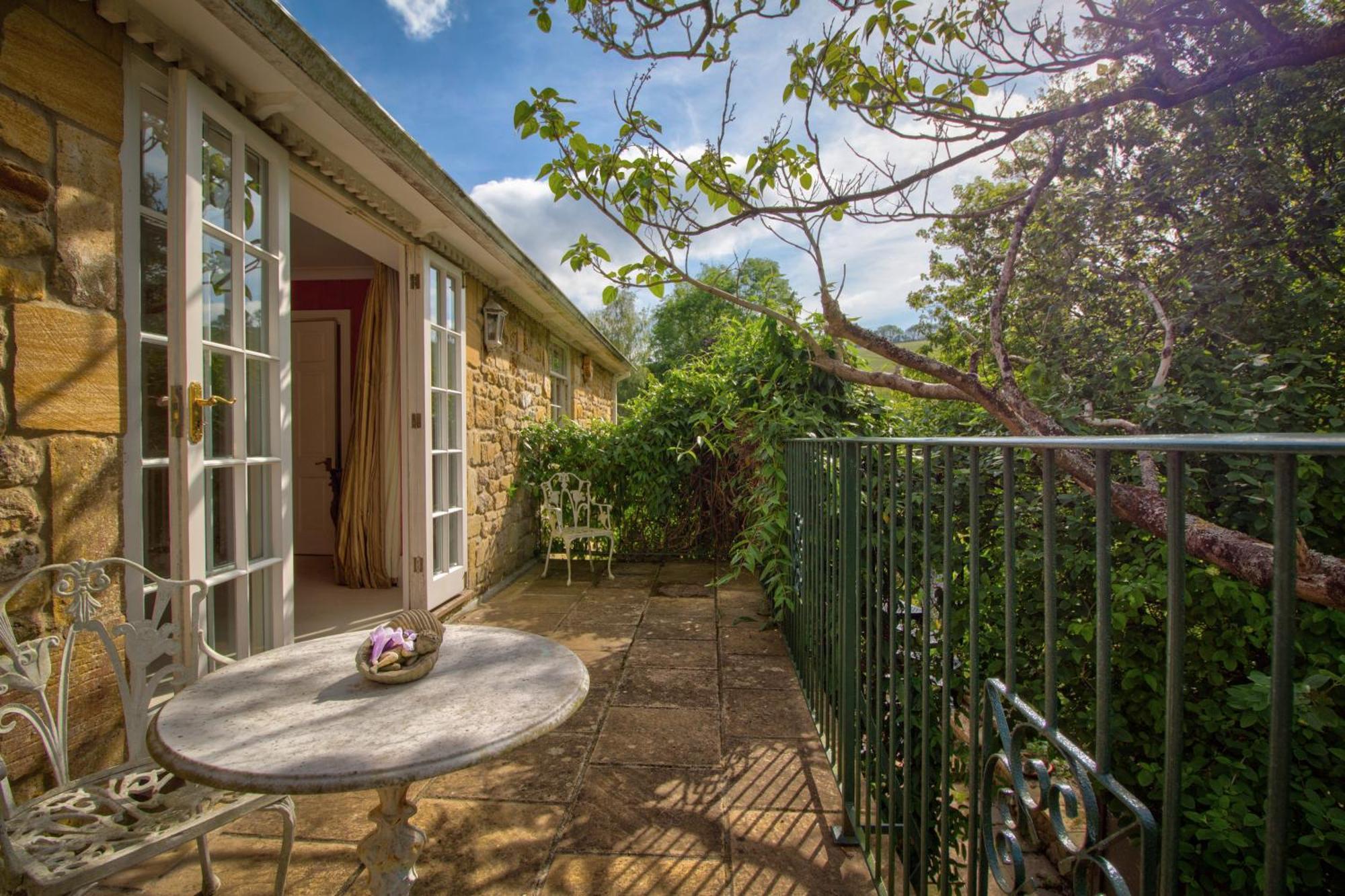 Bed and Breakfast West Compton Manor Maiden Newton Exteriér fotografie